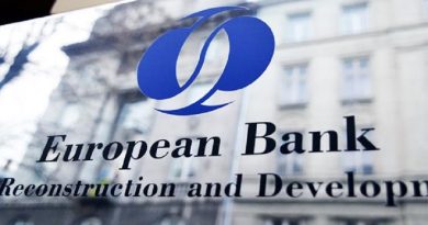 البنك الاوروبي لاعادة الاعمار و التنمية :تأخير الاصلاحات الاقتصادية و تدهور الوضع السياسي من المخاطر الرئيسية التي تهدد الآفاق الاقتصادية لتونس