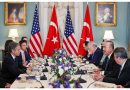 وزير الخارجية الأمريكي ونظيره التركي يبحثان العلاقات الثنائية وتطوير التعاون في مجال الطاقة